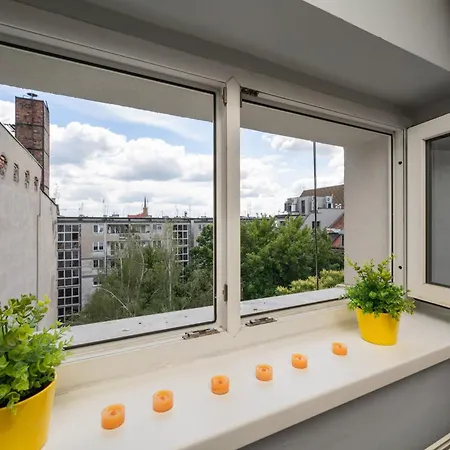 Market Square Corner Kuznicza By Renters